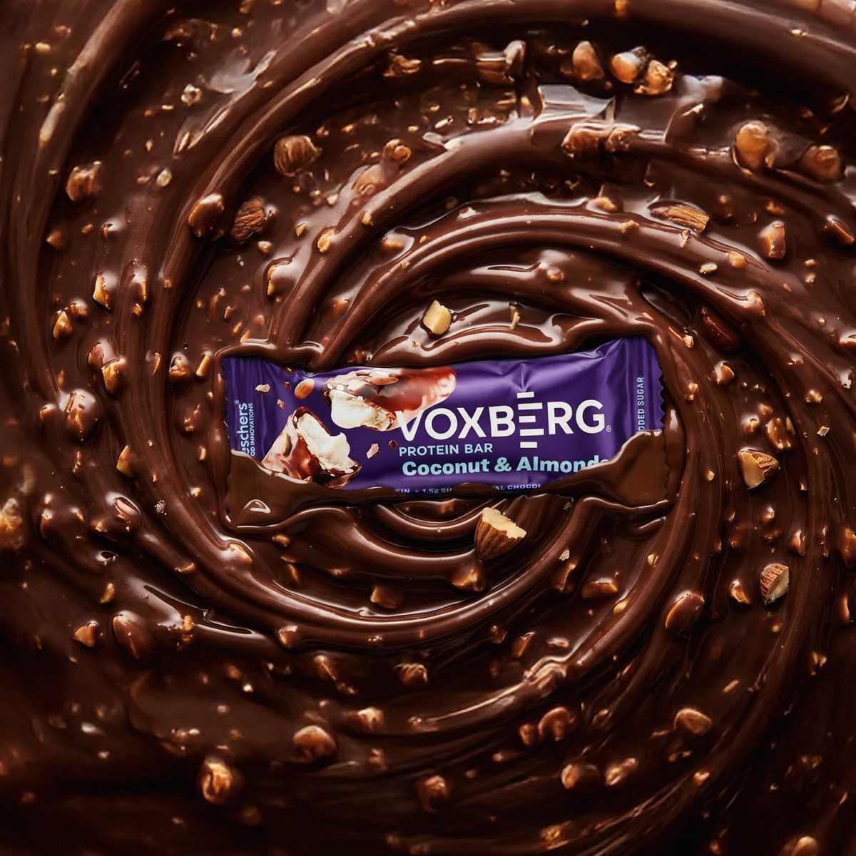 Voxberg_Bar_CoconutAlmond_ChocolateSwirl_Hero_01_1x1